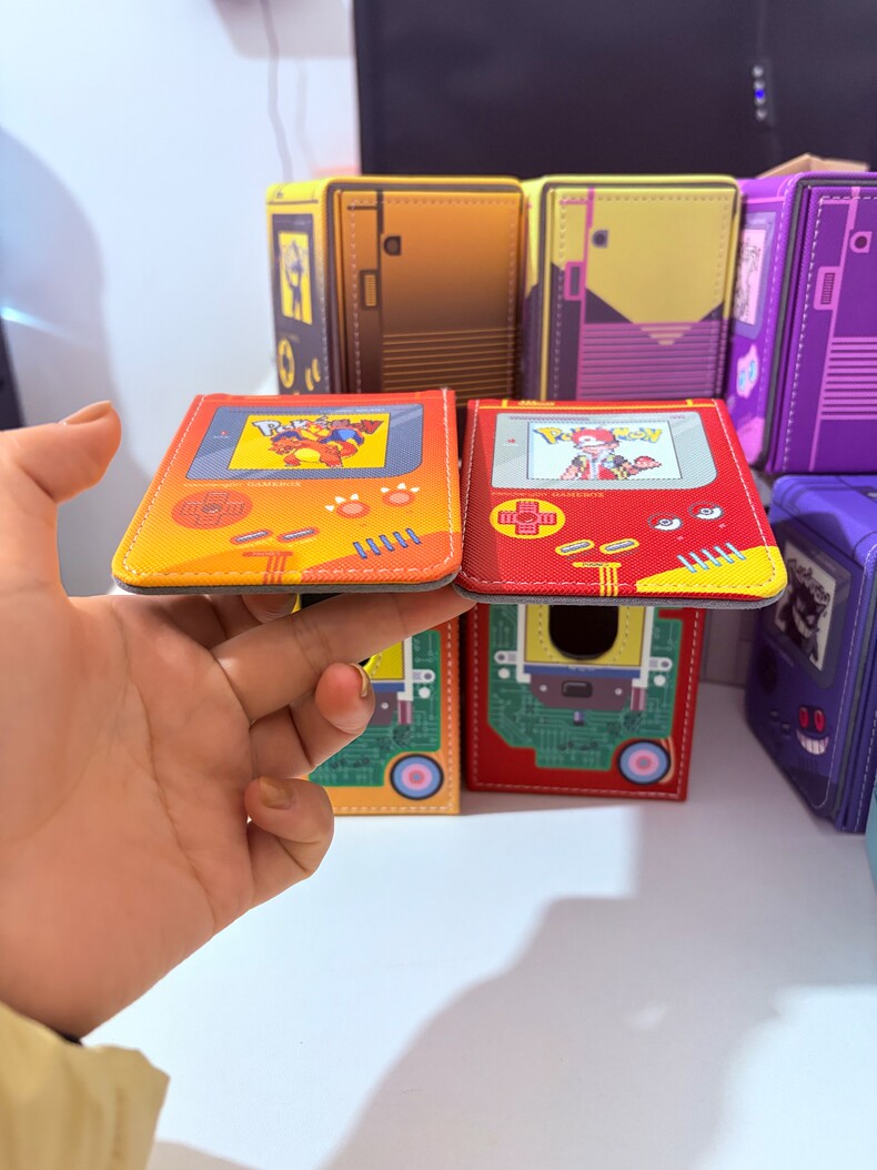 Pudełko na karty Pokémon Psydu – Retro Gaming Style recenzja i cena